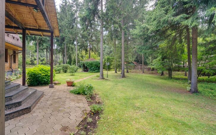 3-этажный коттедж 650 м² с отделкой