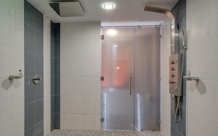 3-этажный коттедж 650 м² с отделкой