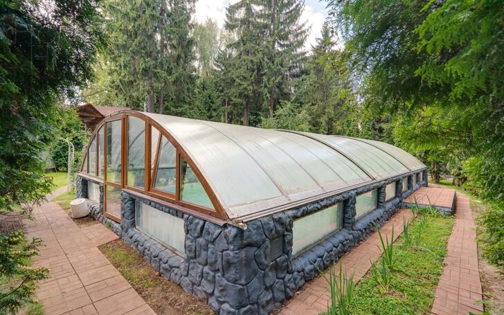 3-этажный коттедж 650 м² с отделкой