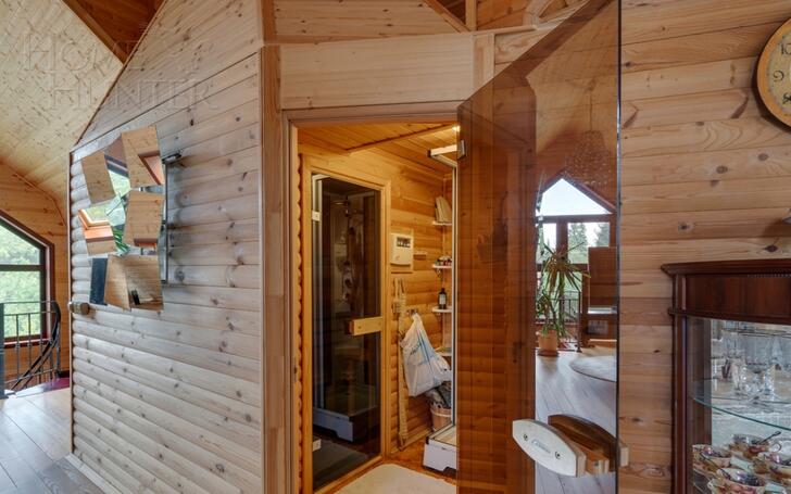 3-этажный коттедж 650 м² с отделкой