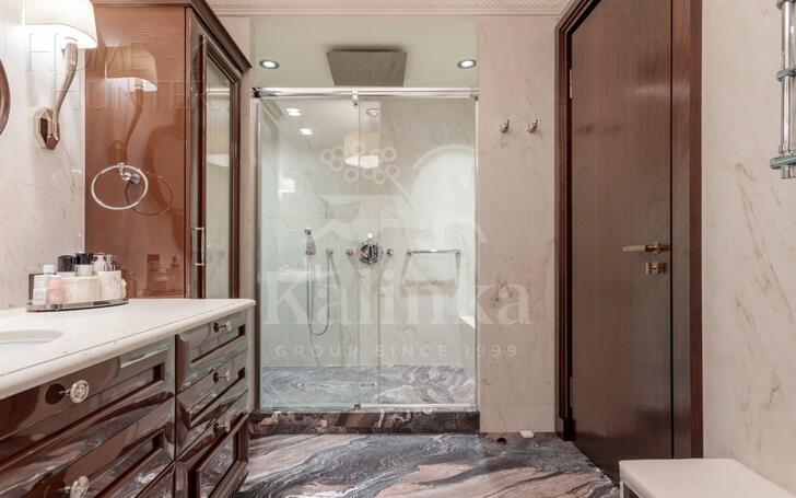 3-КОМН. КВАРТИРА С ОТДЕЛКОЙ 175 М² НА 8 ЭТАЖЕ