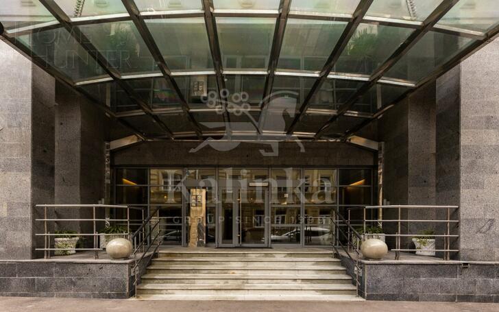 3-КОМН. КВАРТИРА С ОТДЕЛКОЙ 175 М² НА 8 ЭТАЖЕ