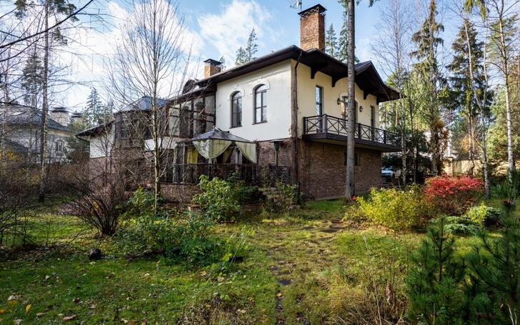 2-этажный коттедж 462 м² с отделкой