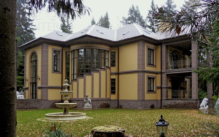 2-этажный коттедж 1 500 м² с отделкой