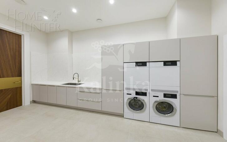 2-этажный коттедж 2 084 м² с отделкой