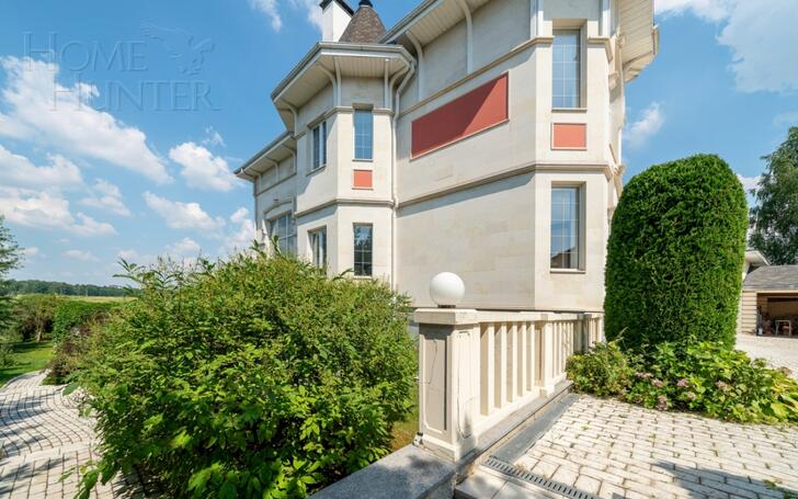 2-этажный коттедж 800 м² с отделкой