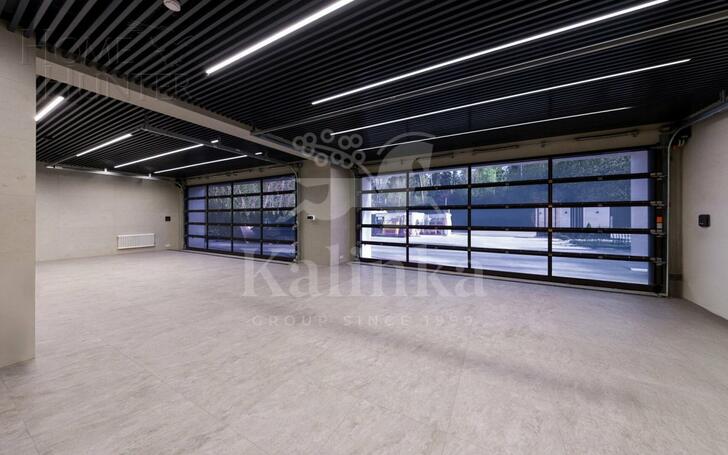 2-этажный коттедж 2 084 м² с отделкой