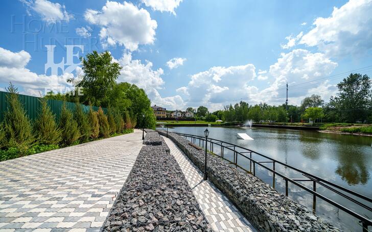 2-этажный коттедж 286.9 м² без отделки