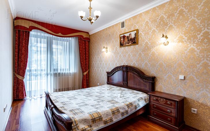 3-этажный таунхаус 270 м² с отделкой