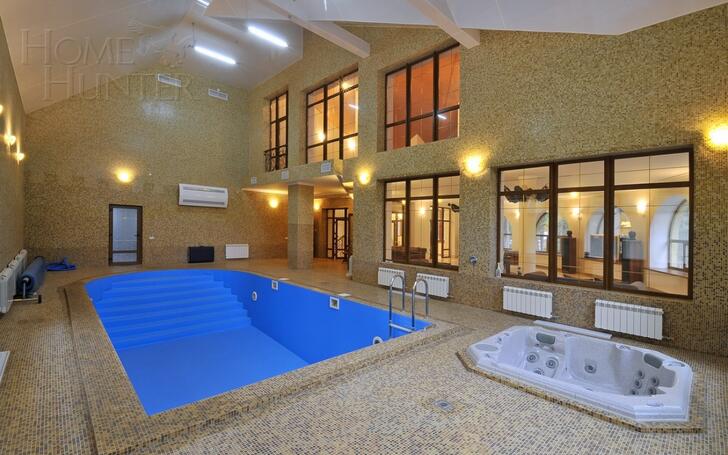 2-этажный коттедж 1 500 м² с отделкой