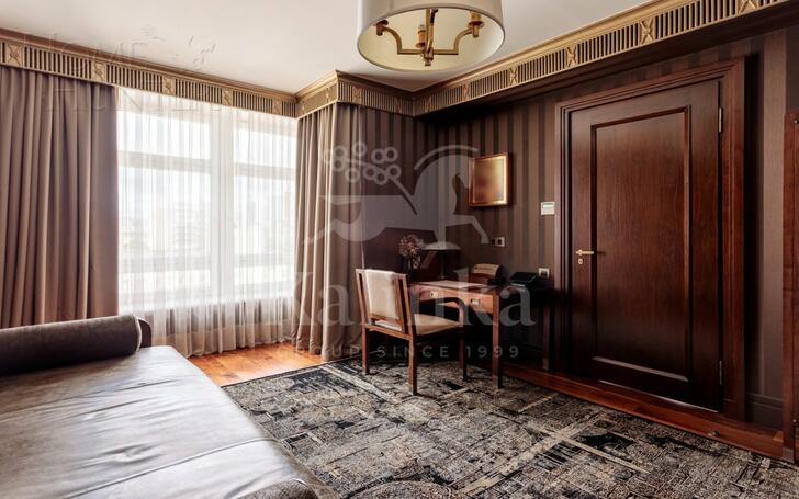 3-КОМН. КВАРТИРА С ОТДЕЛКОЙ 175 М² НА 8 ЭТАЖЕ