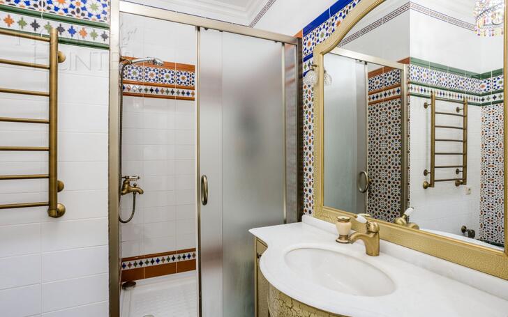 2-этажный таунхаус 390 м² с отделкой