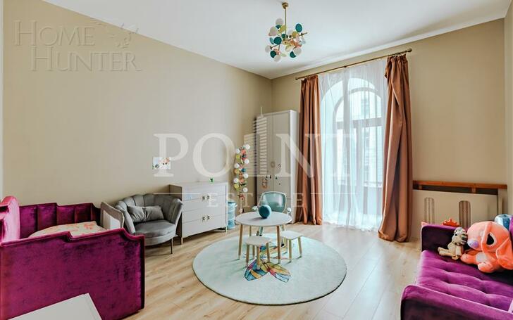 4-КОМН. КВАРТИРА С ОТДЕЛКОЙ 303 М² НА 3 ЭТАЖЕ