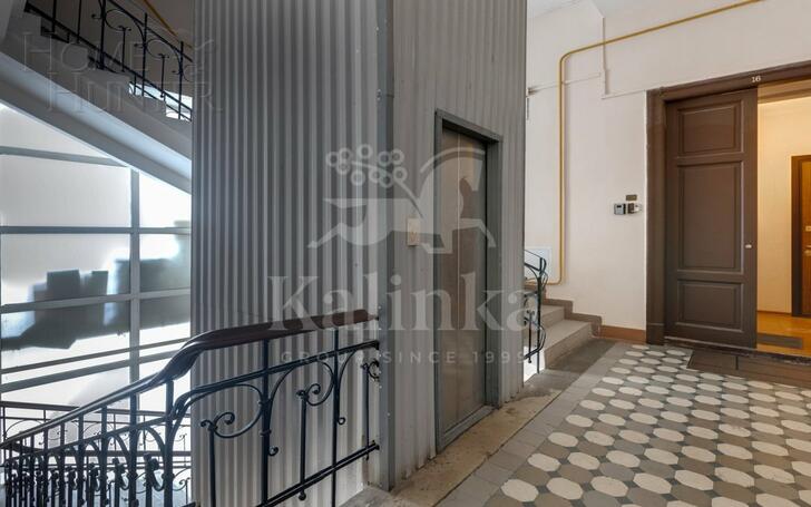 6-КОМН. КВАРТИРА С ОТДЕЛКОЙ 216.3 М² НА 6 ЭТАЖЕ