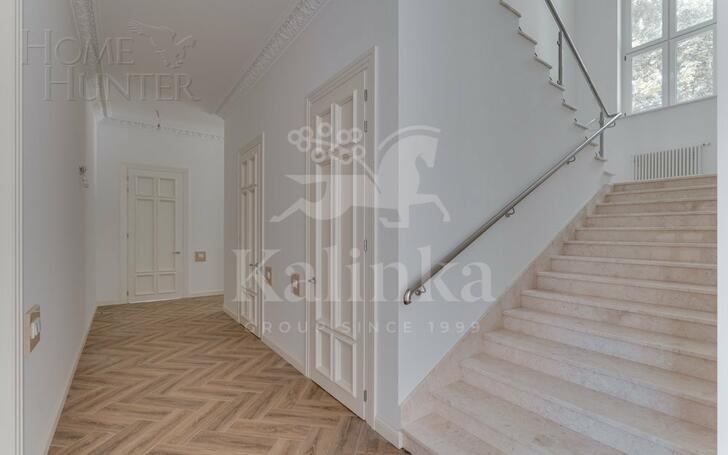 2-этажный коттедж 660 м² с отделкой