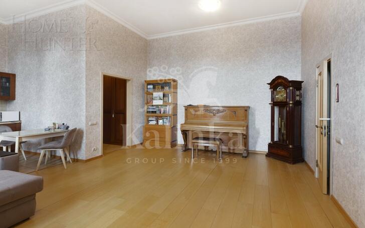 6-КОМН. КВАРТИРА С ОТДЕЛКОЙ 216.3 М² НА 6 ЭТАЖЕ