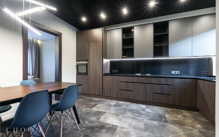 2-этажный таунхаус 400 м² с отделкой