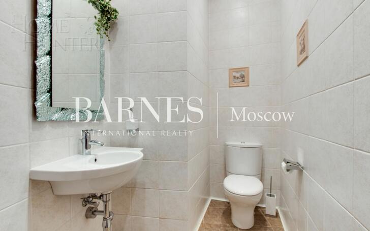 2-этажный коттедж 1 229 м² с отделкой
