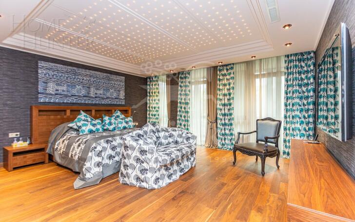 4-КОМН. КВАРТИРА С ОТДЕЛКОЙ 244 М² НА 4 ЭТАЖЕ