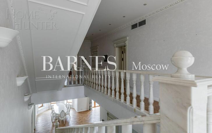2-этажный коттедж 700 м² с отделкой