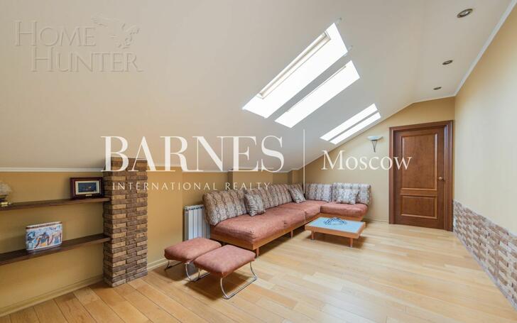 2-этажный коттедж 1 200 м² с отделкой