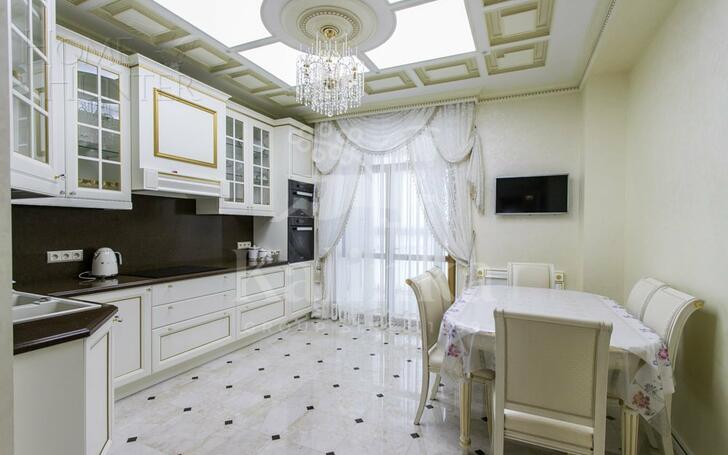 4-КОМН. КВАРТИРА С ОТДЕЛКОЙ 190 М² НА 7 ЭТАЖЕ