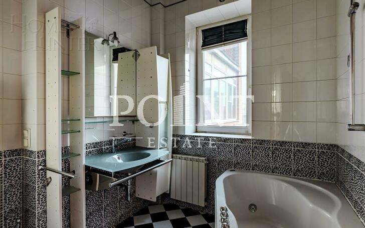 5-КОМН. КВАРТИРА С ОТДЕЛКОЙ 196.1 М² НА 10 ЭТАЖЕ