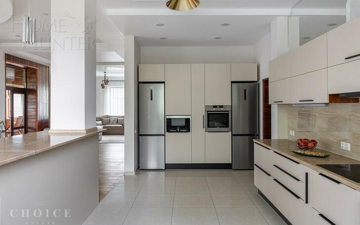 2-этажный коттедж 430 м² с отделкой