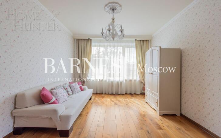 2-этажный коттедж 1 200 м² с отделкой