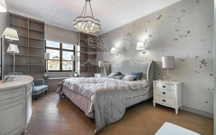 4-КОМН. КВАРТИРА С ОТДЕЛКОЙ 200 М² НА 7 ЭТАЖЕ