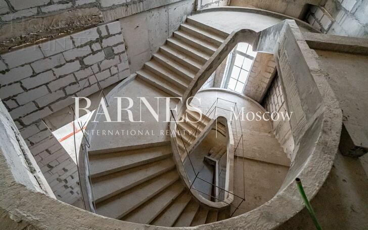 2-этажный коттедж 5 183 м² без отделки