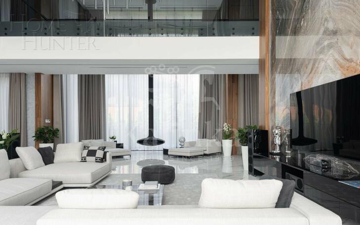 2-этажный коттедж 1 250 м² с отделкой