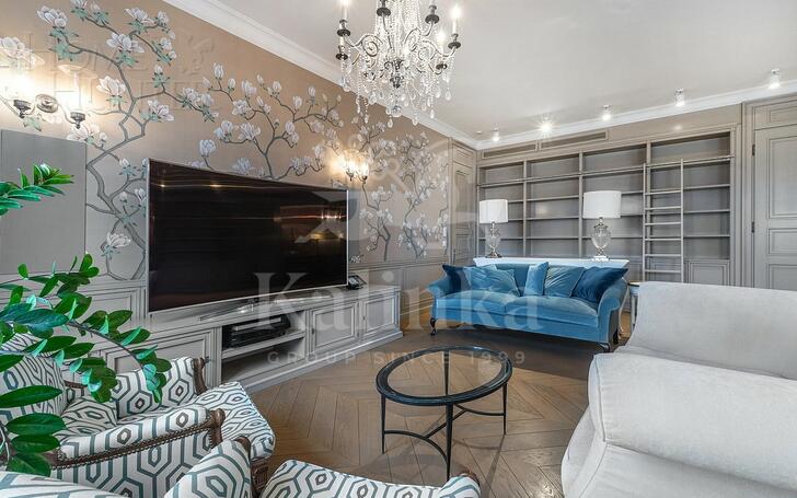 4-КОМН. КВАРТИРА С ОТДЕЛКОЙ 200 М² НА 7 ЭТАЖЕ