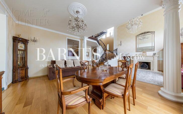 2-этажный коттедж 1 200 м² с отделкой