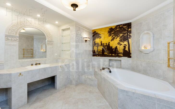 3-КОМН. КВАРТИРА С ОТДЕЛКОЙ 173.1 М² НА 8 ЭТАЖЕ