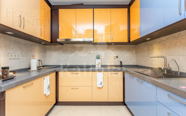 4-КОМН. КВАРТИРА С ОТДЕЛКОЙ 244 М² НА 4 ЭТАЖЕ