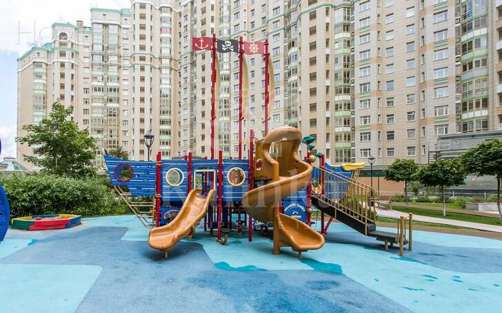 4-КОМН. КВАРТИРА С ОТДЕЛКОЙ 190 М² НА 7 ЭТАЖЕ