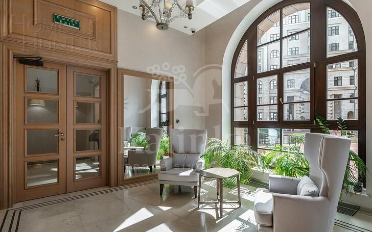 4-КОМН. КВАРТИРА С ОТДЕЛКОЙ 200 М² НА 7 ЭТАЖЕ
