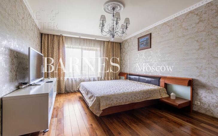 2-этажный коттедж 1 200 м² с отделкой