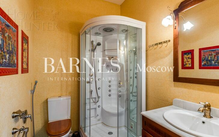 2-этажный коттедж 700 м² с отделкой