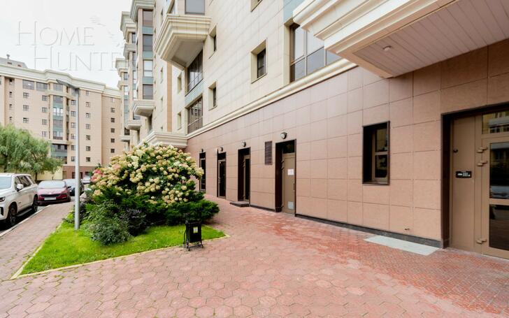 4-КОМН. КВАРТИРА С ОТДЕЛКОЙ 130 М² НА 3 ЭТАЖЕ