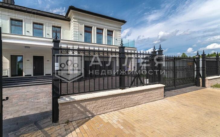 2-этажный коттедж 815 м² с отделкой