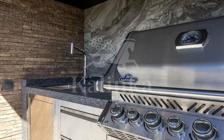 2-этажный коттедж 550 м² с отделкой