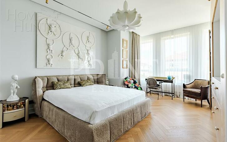 2-этажный коттедж 270 м² с отделкой