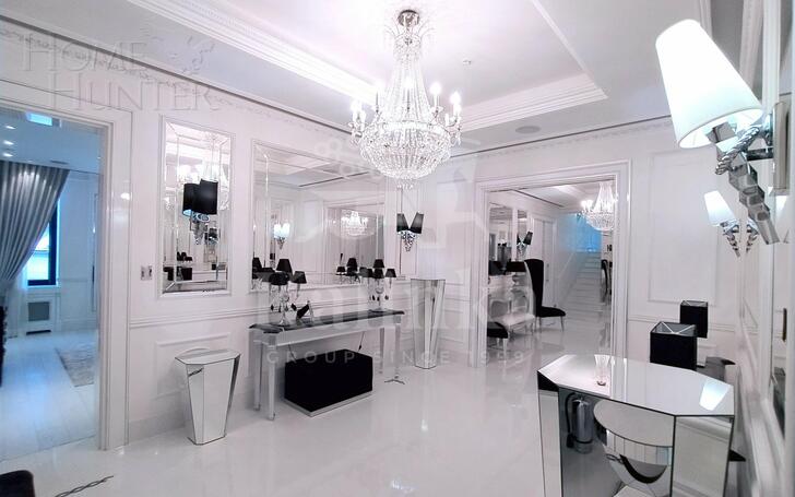 3-этажный коттедж 1 831 м² с отделкой