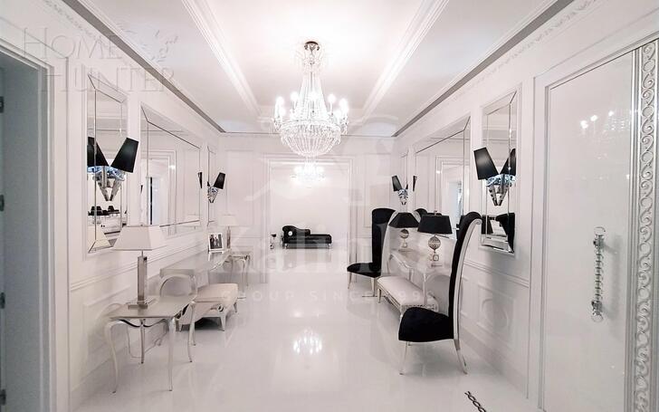 3-этажный коттедж 1 831 м² с отделкой