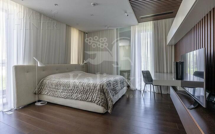 2-этажный коттедж 550 м² с отделкой
