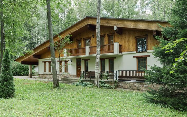 2-этажный коттедж 472 м² с отделкой