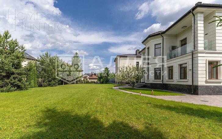 2-этажный коттедж 815 м² с отделкой