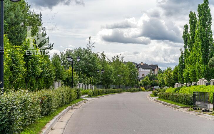 2-этажный коттедж 491 м² с отделкой